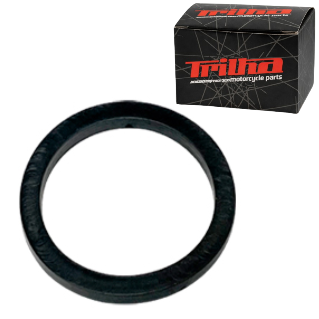 6cb6c7e243daef9c3b8936180f3c658d.png Guarda Pó Inferior Da Coluna De Direção FZ25A CRYPTON T115 - Imagem 1