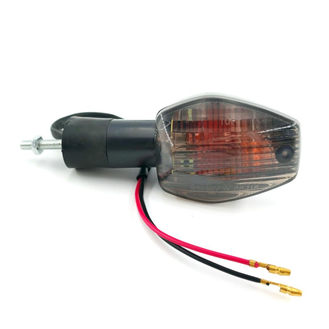 13512e2f03af6a916795be2e7ada162d.png Pisca Seta Hornet CBR 600 Tras Dir/Diant Esq 2006 A 2014 - Imagem 5